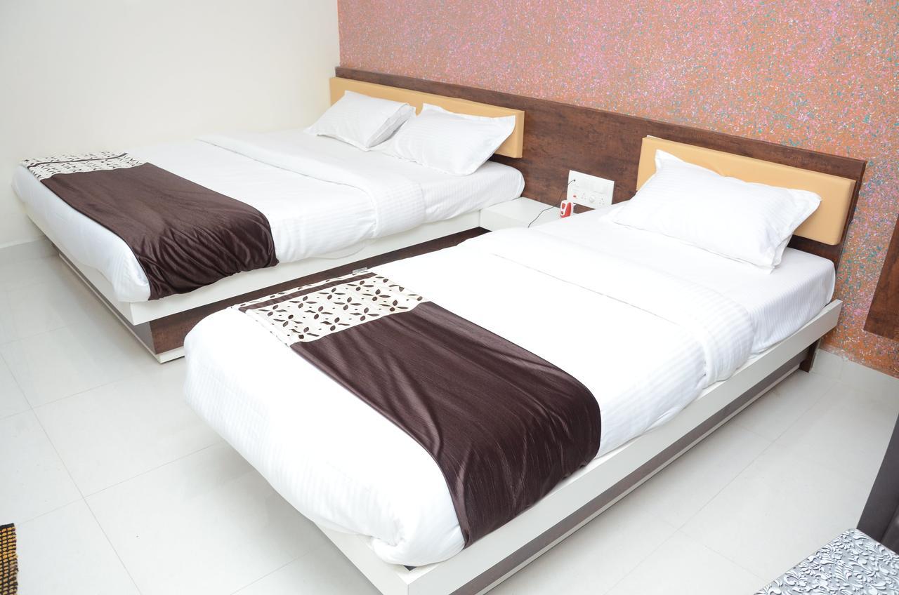 Hotel Bansidhar Somnāth Esterno foto